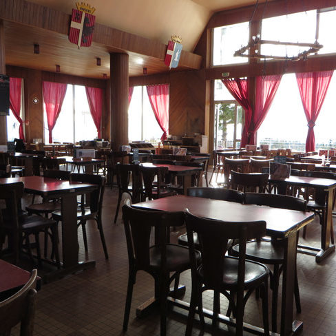 Salle intérieure - Restaurant Les Quatre Vallées